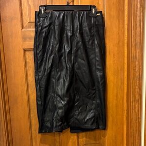 💗Andrew Marc Sleek Black Leather Pencil Skirt holiday XS